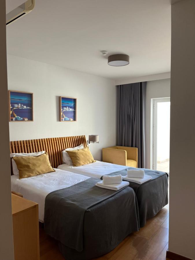 Hotel Paulo VI 리오마요르 외부 사진