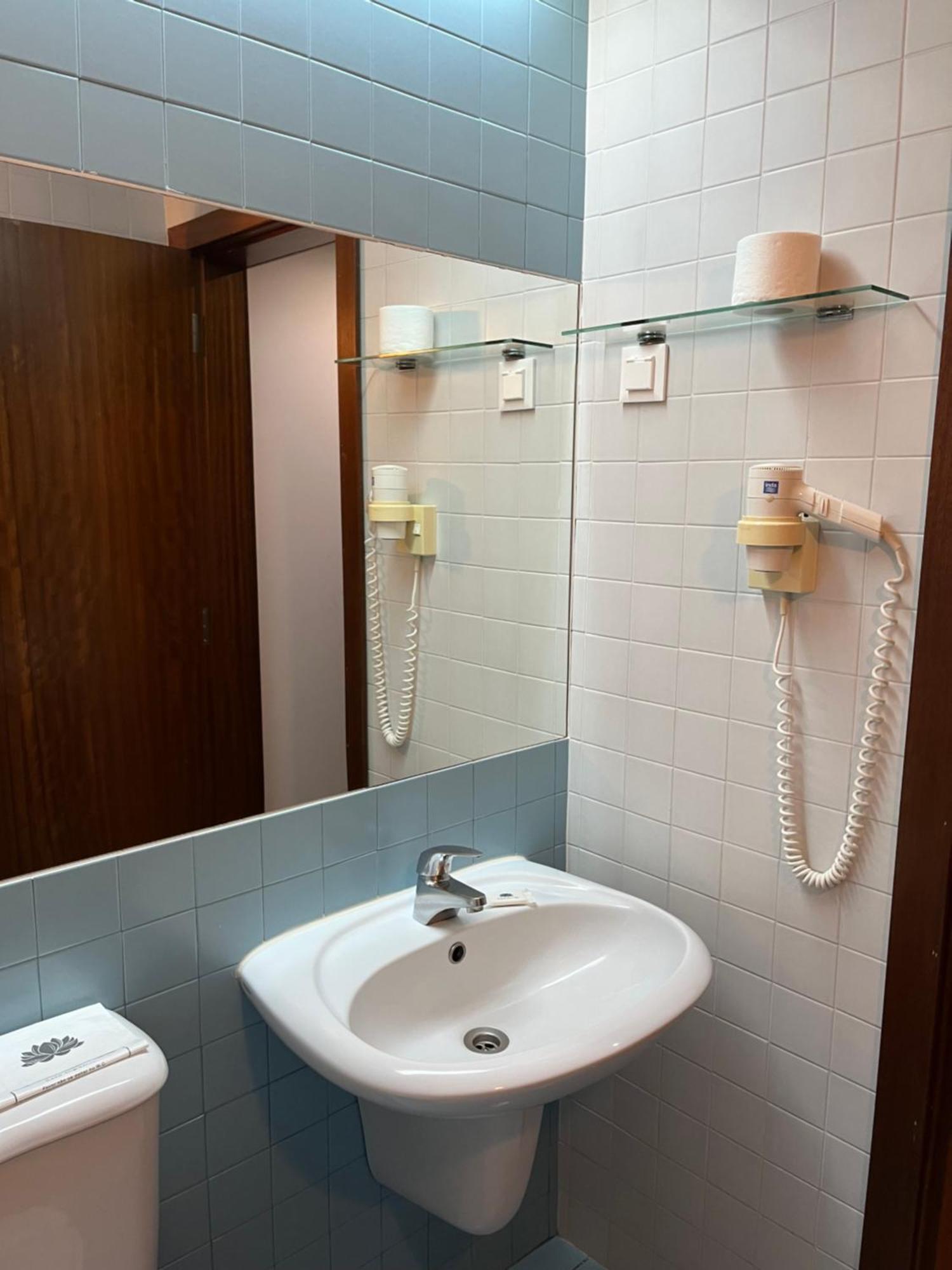Hotel Paulo VI 리오마요르 외부 사진